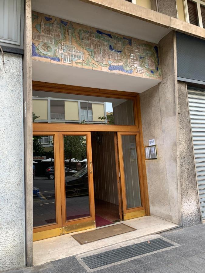 Bella Roma - Ee酒店 外观 照片